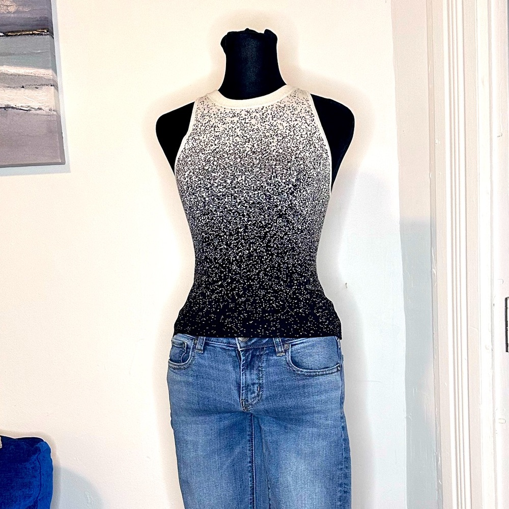 Express tank top/sleeveless shirt black and white illusion knitted size XS